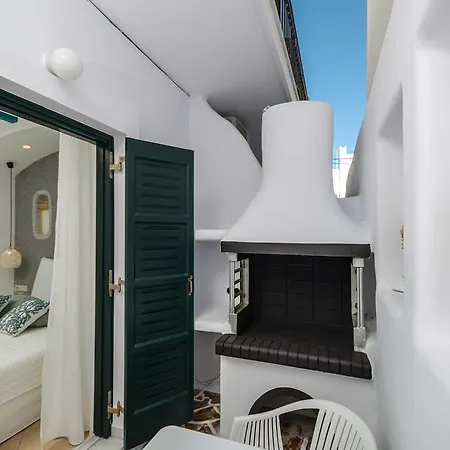 아파트 My Island Homes And Naxos City
